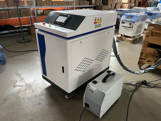 Talleres de reparación de maquinaria 1kw 1.5kw 2kw Soldadura de molde de letras metálicas Máquina de soldadura portátil con láser de soldadura de fibra óptica con longitud de onda 1064nm
