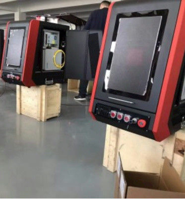 Max fuente láser 3D tipo cerrado de marcaje CNC máquina de corte de grabado para metales de oro plata en 110 * 110mm área de marcado
